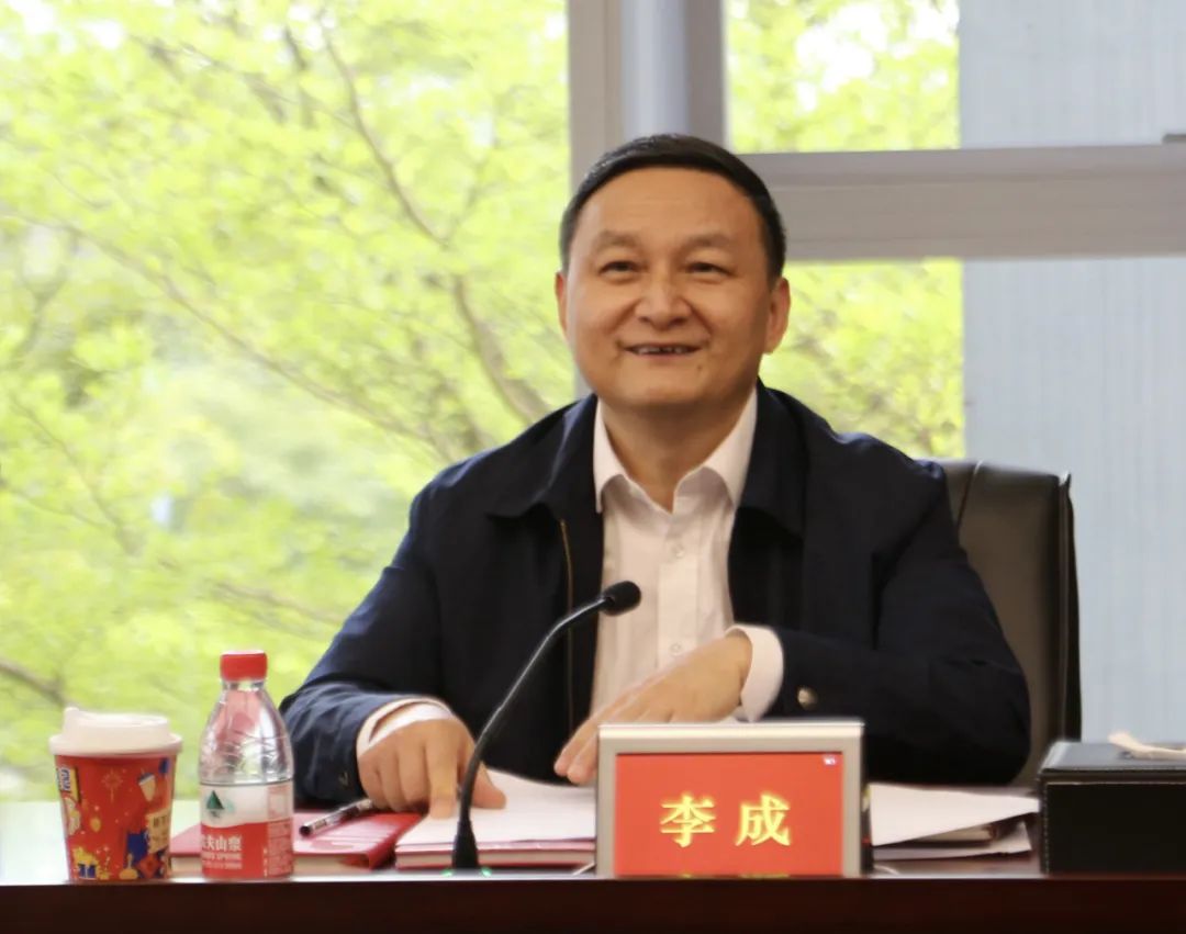 省国资委党委副书记、主任李成到红桃影视免费观看所属省广集团调研数字化转型工作