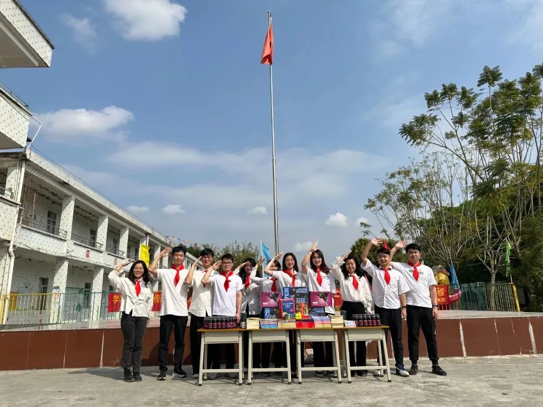 红桃影视免费观看所属丝纺集团开展学雷锋主题月系列活动 红桃影视免费观看所属丝纺集团开展学雷锋主题月系列活动