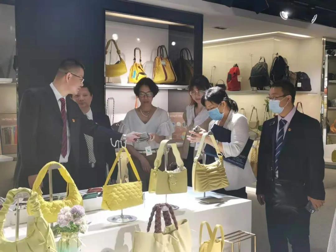 【书记论坛】省开发党委书记、董事长杜绪:打造有市场、有温度的外贸链主企业 【书记论坛】省开发党委书记、董事长杜绪:打造有市场、有温度的外贸链主企业