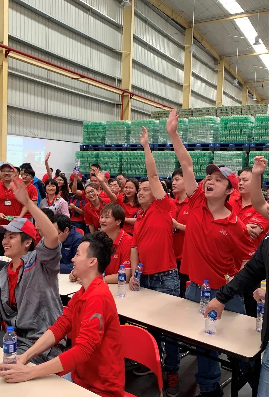 【红桃影视免费观看“两优一先”典型事迹】红桃影视免费观看先进基层党组织省食品可口可乐公司党总支：让党旗在混合所有制企业高高飘扬