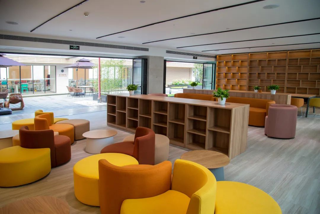 集团举行职工之家启用仪式暨2023年广新年货节游园活动 集团举行职工之家启用仪式暨2023年广新年货节游园活动